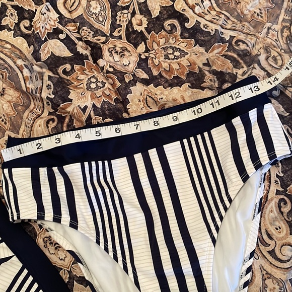 Striped swimsuit - Picture 9 of 13